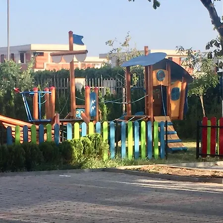 Sarafovo Cosy With Garden Close To The Beach