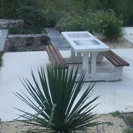Sarafovo Cosy With Garden Close To The Beach Apartment Burgas